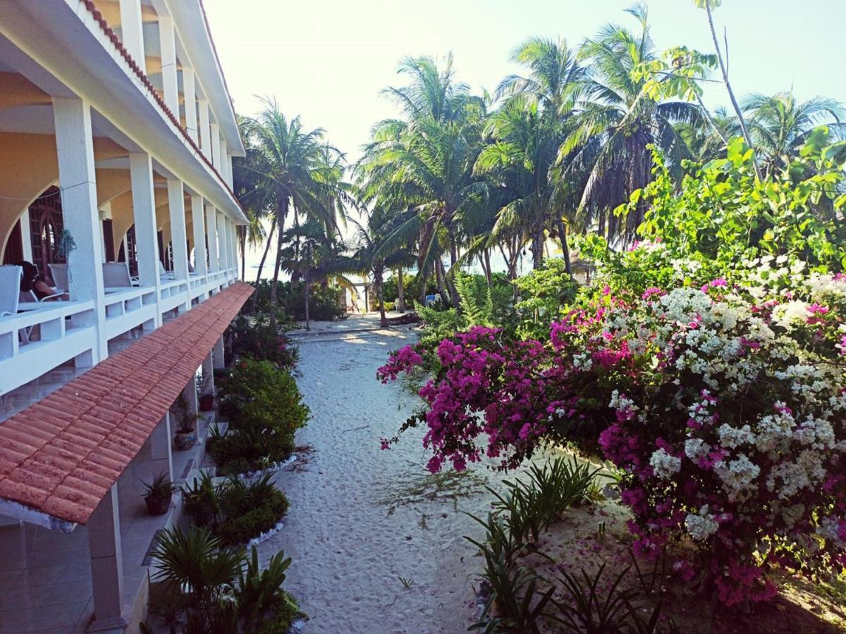Cabanas Maria Del Mar Исла-Мухерес Экстерьер фото